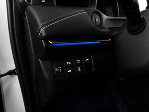 Внедорожник Honda e:NS1 2022 года, 2449000 рублей, Тюмень