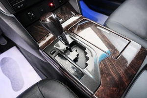 Седан Toyota Camry 2015 года, 1999000 рублей, Красноярск