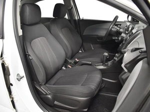 Седан Chevrolet Aveo 2014 года, 943200 рублей, Казань