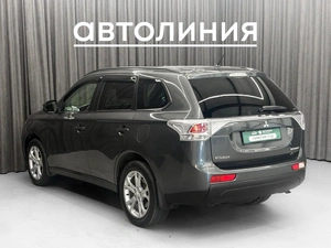 Внедорожник Mitsubishi Outlander 2013 года, 1550000 рублей, Красноярск