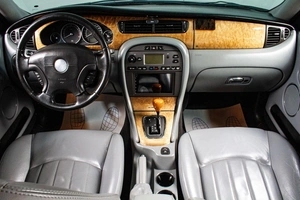 Седан Jaguar X-type 2005 года, 979000 рублей, Сургут