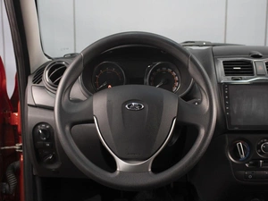 Лифтбек ВАЗ (LADA) Granta 2022 года, 640000 рублей, Омск