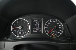 Внедорожник Volkswagen Tiguan 2011 года, 1560000 рублей, Обнинск