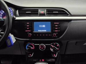 Хетчбэк Kia Rio X-Line 2019 года, 1440000 рублей, Красноярск