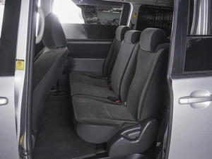 Минивэн Toyota Noah 2010 года, 1150000 рублей, Ростов-на-Дону