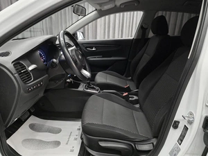 Хетчбэк Kia Rio X-Line 2018 года, 1290000 рублей, Красноярск