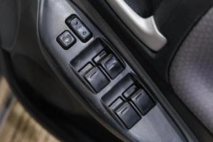 Хетчбэк Toyota Vitz 2004 года, 449000 рублей, Новокузнецк