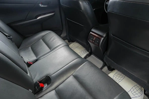 Седан Toyota Camry 2015 года, 2149000 рублей, Тюмень