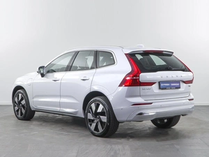 Внедорожник Volvo XC60 2025 года, 6049999 рублей, Москва