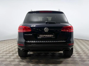 Внедорожник Volkswagen Touareg 2013 года, 2423300 рублей, Казань