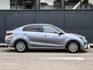 Седан Kia Rio 2020 года, 1639000 рублей, Кирилловка