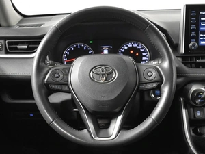Внедорожник Toyota RAV4 2021 года, 3749200 рублей, Казань
