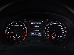 Внедорожник Audi Q3 2012 года, 1257077 рублей, Москва