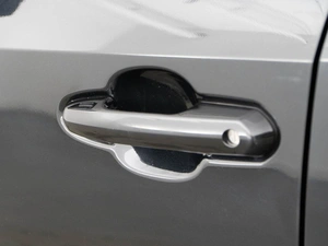 Внедорожник Toyota RAV4 2025 года, 4248055 рублей, Москва