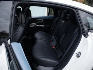 Седан Mercedes-benz EQE 2022 года, 6300000 рублей, Большой Сочи