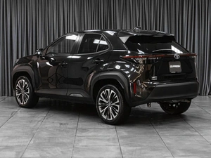 Внедорожник Toyota Yaris Cross 2021 года, 2407000 рублей, Тюмень