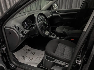 Лифтбек Skoda Octavia 2011 года, 845000 рублей, Красноярск