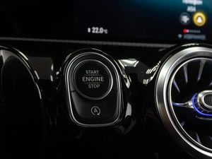 Седан Mercedes-benz CLA-класс 2020 года, 2815000 рублей, Тюмень