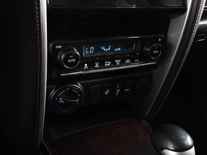 Внедорожник Toyota Fortuner 2019 года, 3599000 рублей, Аксай