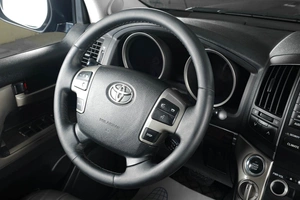 Внедорожник Toyota Land Cruiser 2008 года, 3349000 рублей, Тюмень