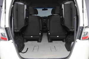 Минивэн Honda Freed 2013 года, 1349000 рублей, Новосибирск