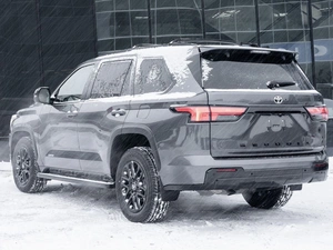 Внедорожник Toyota Sequoia 2025 года, 14800000 рублей, Новоивановское