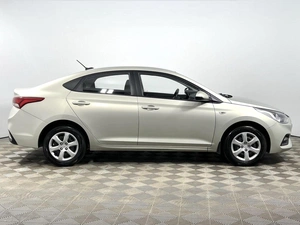 Седан Hyundai Solaris 2019 года, 1165200 рублей, Казань