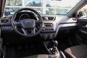 Седан Kia Rio 2013 года, 730000 рублей, Ярославль