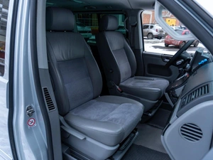 Минивэн Volkswagen Multivan 2004 года, 1599000 рублей, Саратов