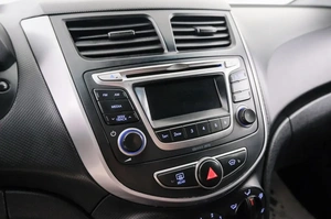 Седан Hyundai Solaris 2015 года, 749000 рублей, Красноярск