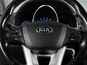 Хетчбэк Kia Rio 2014 года, 1030000 рублей, Тюмень