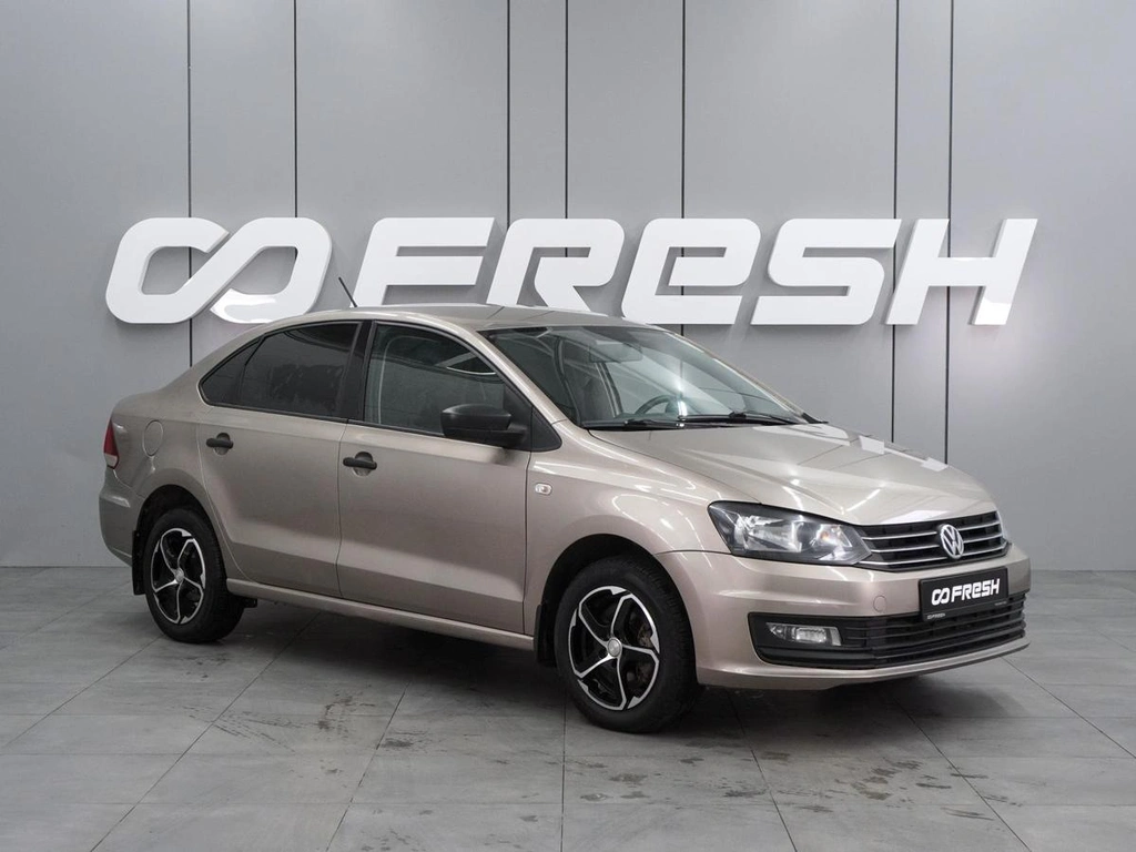 Седан Volkswagen Polo 2016 года, 1136000 рублей, Воронеж
