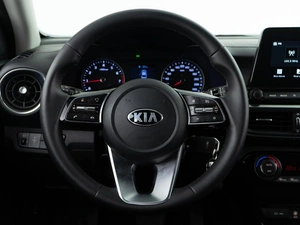 Седан Kia Cerato 2019 года, 1987444 рублей, Москва