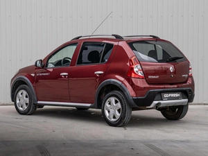 Хетчбэк Renault Sandero Stepway 2012 года, 755000 рублей, Краснодар