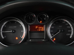 Хетчбэк Peugeot 308 2010 года, 499000 рублей, Воронеж