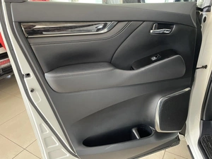 Минивэн Toyota Alphard 2019 года, 4097000 рублей, Солонцы