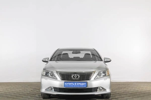 Седан Toyota Camry 2012 года, 1499000 рублей, Тюмень