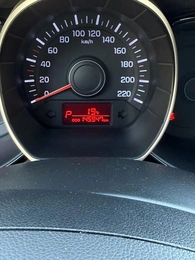Седан Kia Rio 2013 года, 828000 рублей, Большеулуйский район