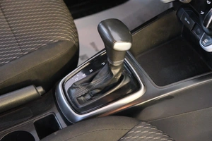 Седан Kia Rio 2018 года, 1029000 рублей, Омск