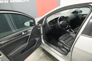 Хэтчбек Volkswagen Golf 2013 года, 1390000 рублей, Курск