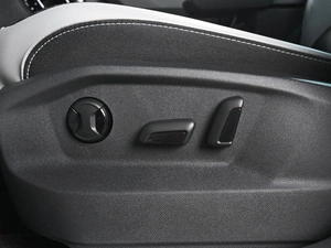 Внедорожник Volkswagen T-Roc 2025 года, 3799000 рублей, Аксай