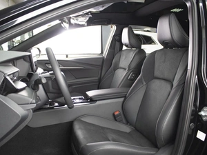 Седан Toyota Camry 2026 года, 4460000 рублей, Омск