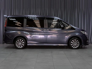Минивэн Honda Stepwgn Spada 2016 года, 2249000 рублей, Тюмень
