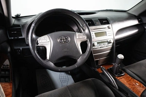 Седан Toyota Camry 2008 года, 1059000 рублей, Сургут