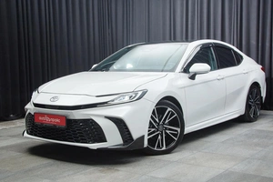 Седан Toyota Camry 2024 года, 3497000 рублей, Красноярск