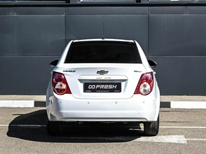 Седан Chevrolet Aveo 2015 года, 889000 рублей, Кирилловка