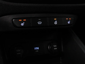 Седан Solaris HS 2024 года, 2220000 рублей, Красный Пахарь