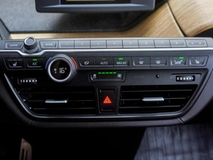 Хетчбэк BMW i3 2018 года, 1960000 рублей, Краснодар