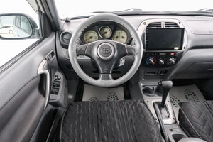 Внедорожник Toyota RAV4 2001 года, 669000 рублей, Красноярск