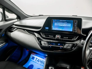 Внедорожник Toyota C-HR 2017 года, 1799000 рублей, Красноярск